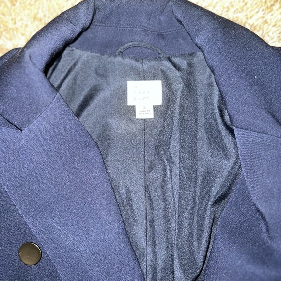 Beautiful Blazer! ✨ - Picture 5 of 6